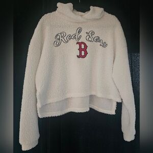 Boston Red Sox Sherpa Pullover - Cream with Red Logo Womens Size Large